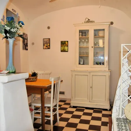 شقة Giardino Dei Limoni By Interhome Trivio (Latina)