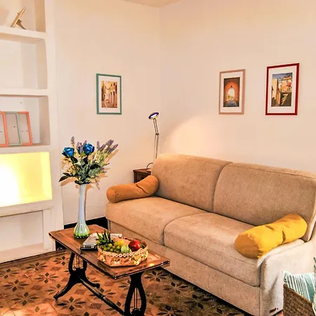 Apartament Giardino Dei Limoni By Interhome